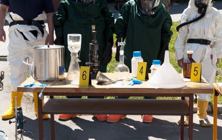 Illegal methamphetamine home laboratory. Clandestine chemistry.